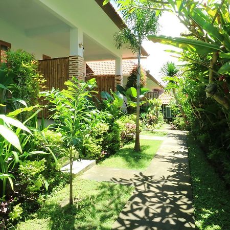 The Wina Guest House 2 Canggu Buitenkant foto